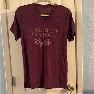 Maroon Graphic V-Neck T-Shirt